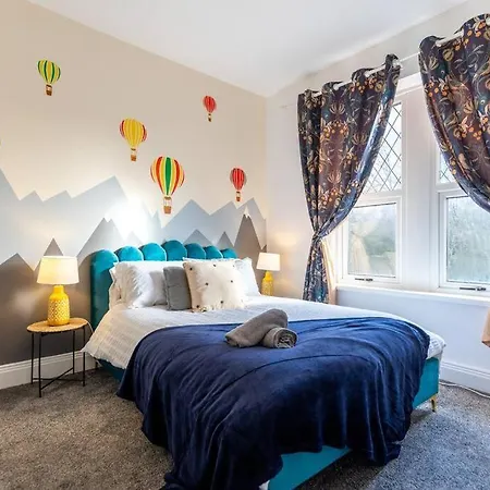 The Wanderer - Lovely 3Bd House - Upto 10 Guests. Cardiff Exterior photo