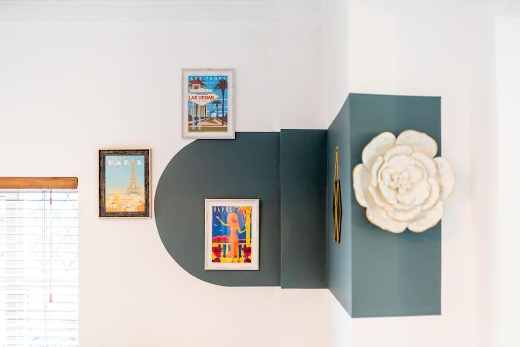 The Wanderer - Lovely 3bd House - Upto 10 Guests.