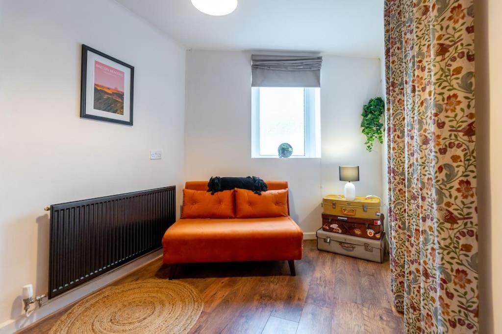 The Wanderer - Lovely 3bd House - Upto 10 Guests. Cardiff